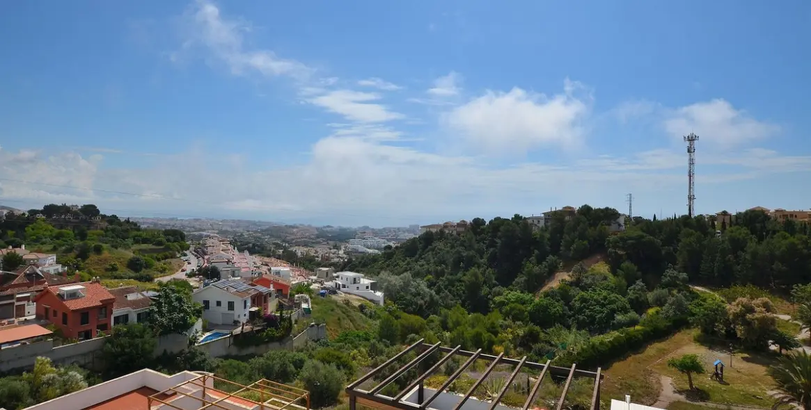 Sale of penthouse in Benalmadena Pueblo 24