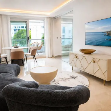 Продажа апартаментов на среднем этаже в San Pedro de Alcántara