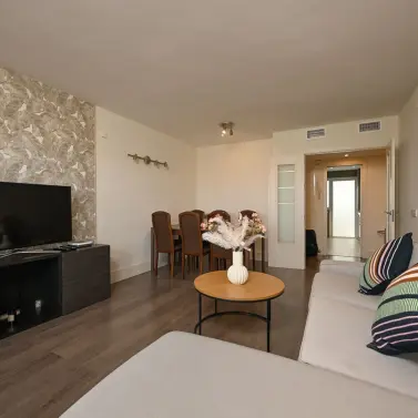 Venta de apartamento en planta media en Fuengirola