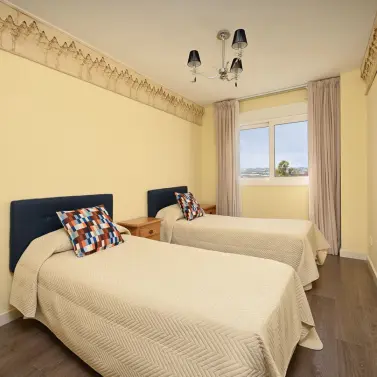 Venta de apartamento en planta media en Fuengirola