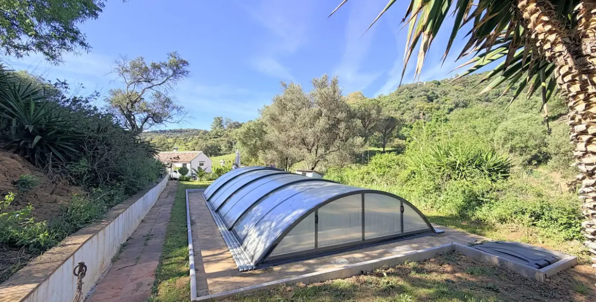 Venta de finca - cortijo en Casares 42