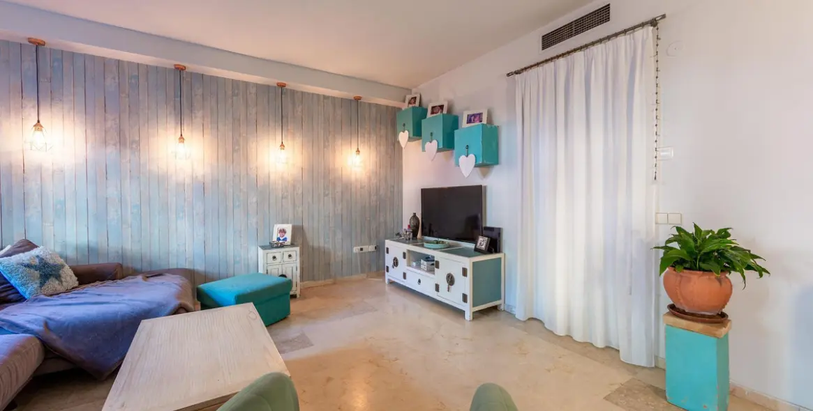 Venta de adosado en San Pedro de Alcántara 10