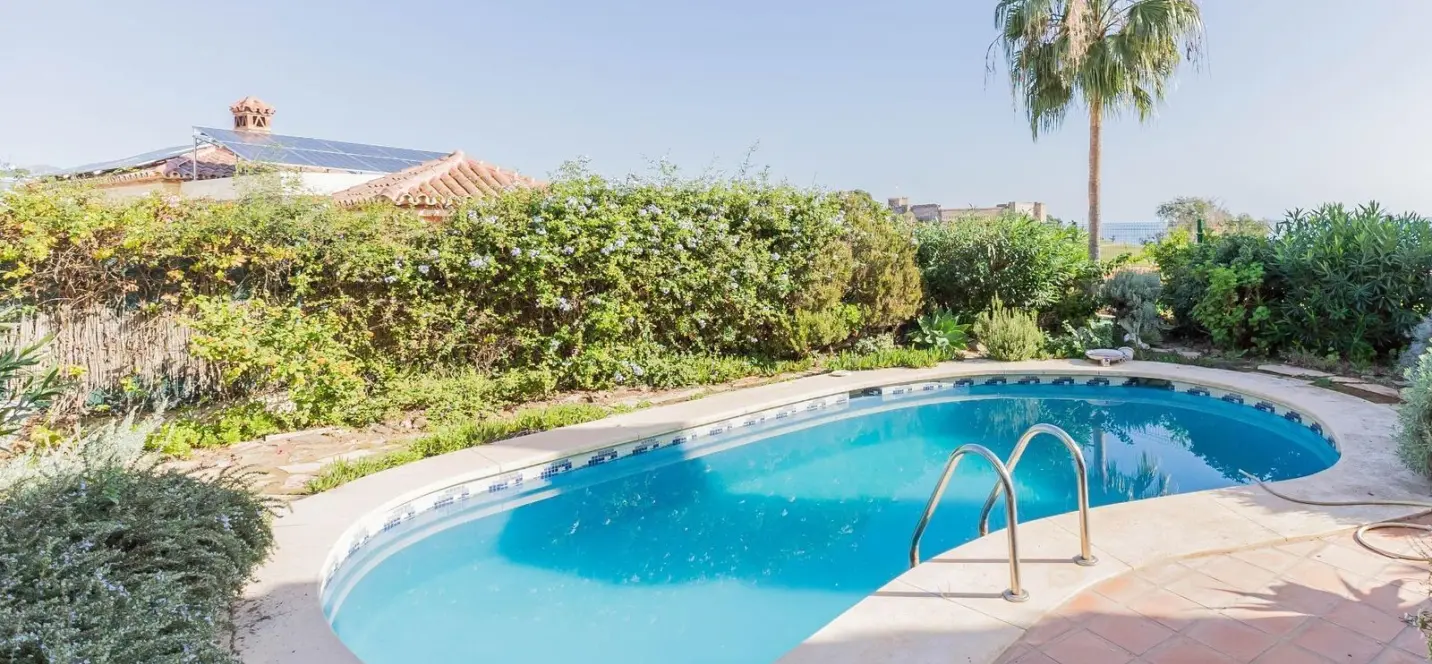 Sale of detached villa in Fuengirola 4