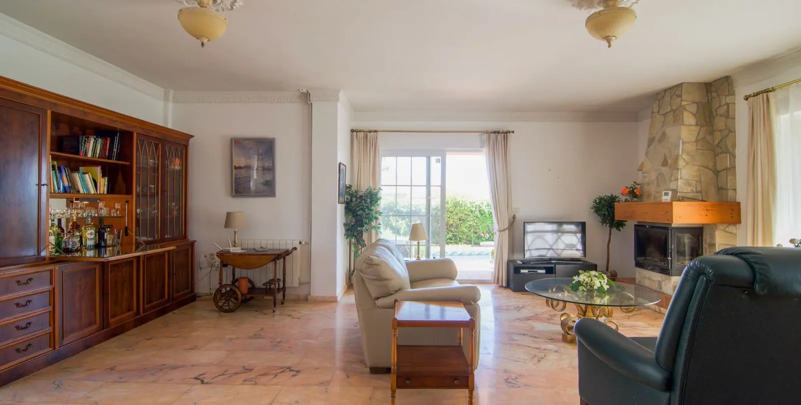 Sale of detached villa in Fuengirola 8