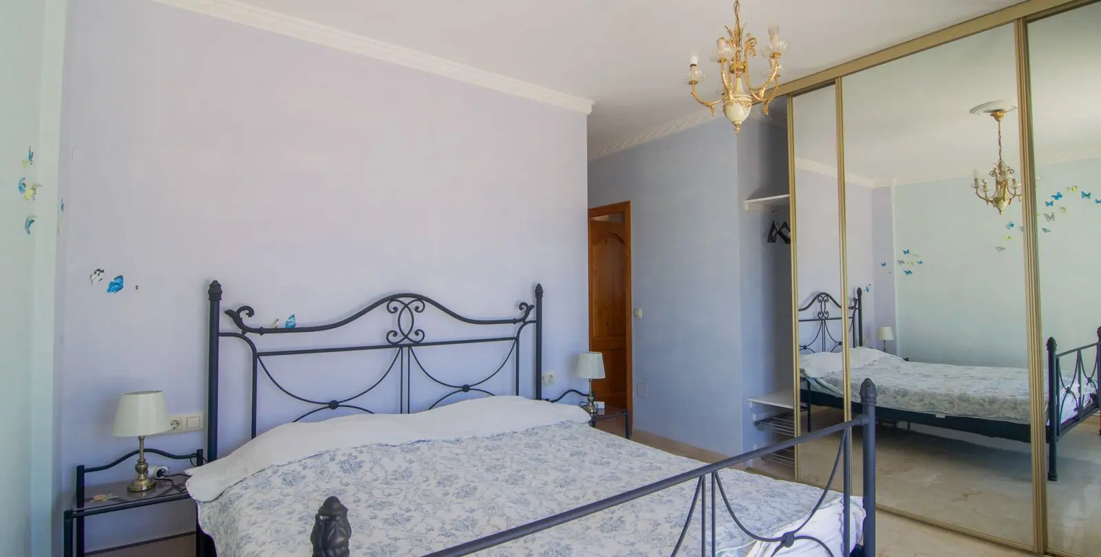 Sale of detached villa in Fuengirola 13