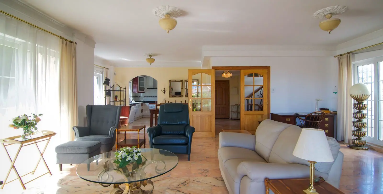 Sale of detached villa in Fuengirola 14