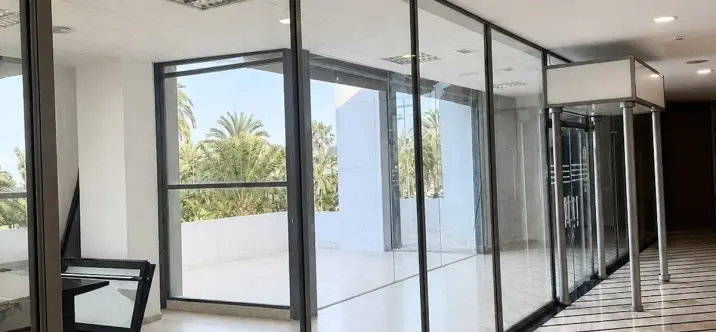 Продажа коммерческого помещения в Puerto Banús 2