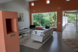 Image 4 thumb