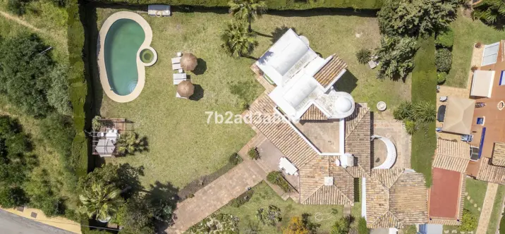 Long-term rent of detached villa in Atalaya 1