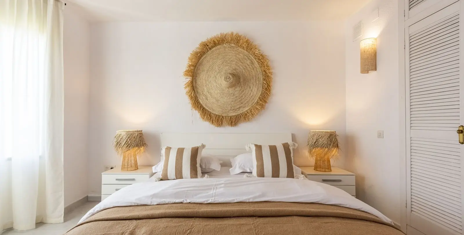 Sale of detached villa in Atalaya 21