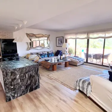 Sale of penthouse in La Duquesa