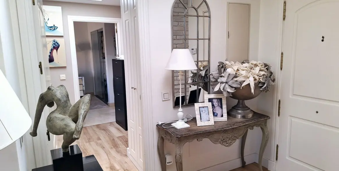 Sale of penthouse in La Duquesa 10