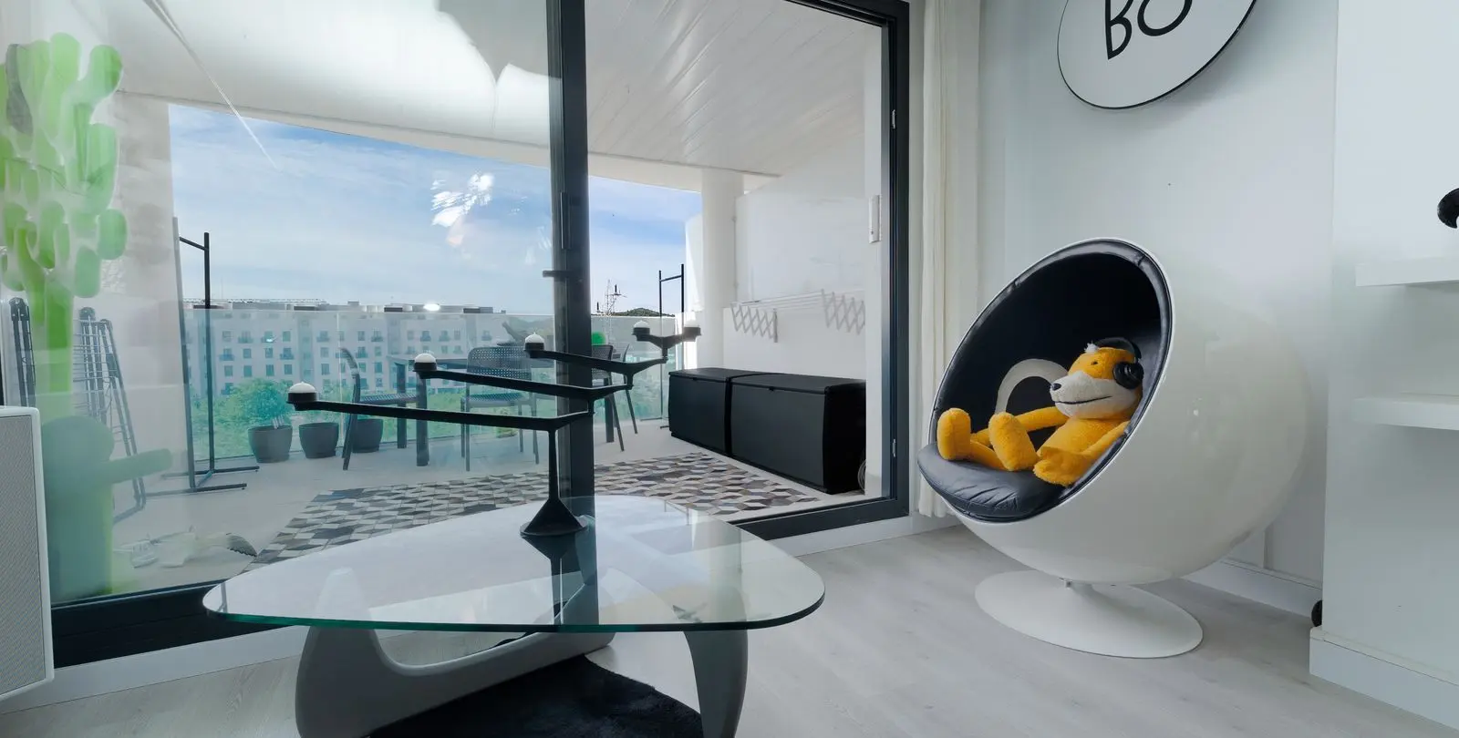 Sale of middle floor apartment in Mijas 3