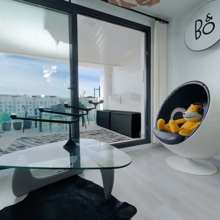 Sale of middle floor apartment in Mijas