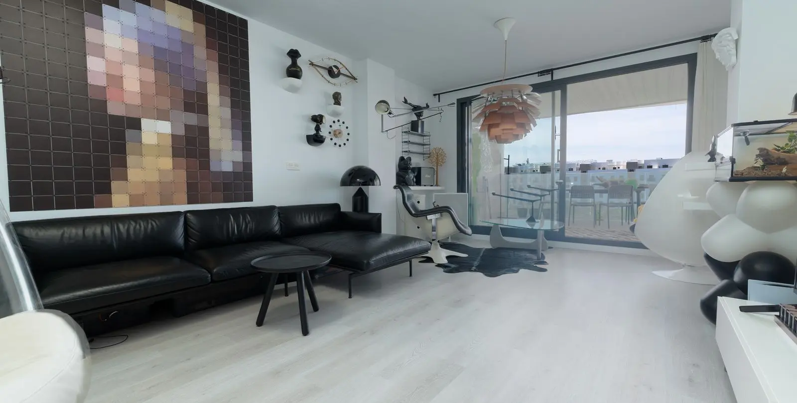 Sale of middle floor apartment in Mijas 11
