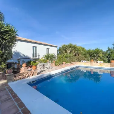 Venta de finca - cortijo en Coín