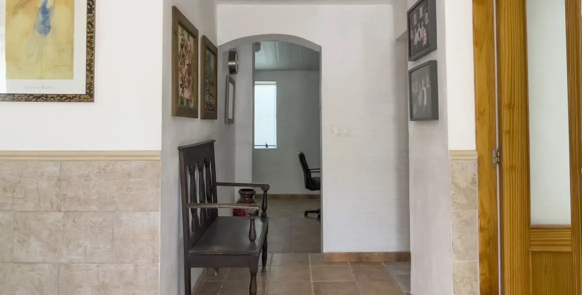 Sale of finca - cortijo in Coín 10