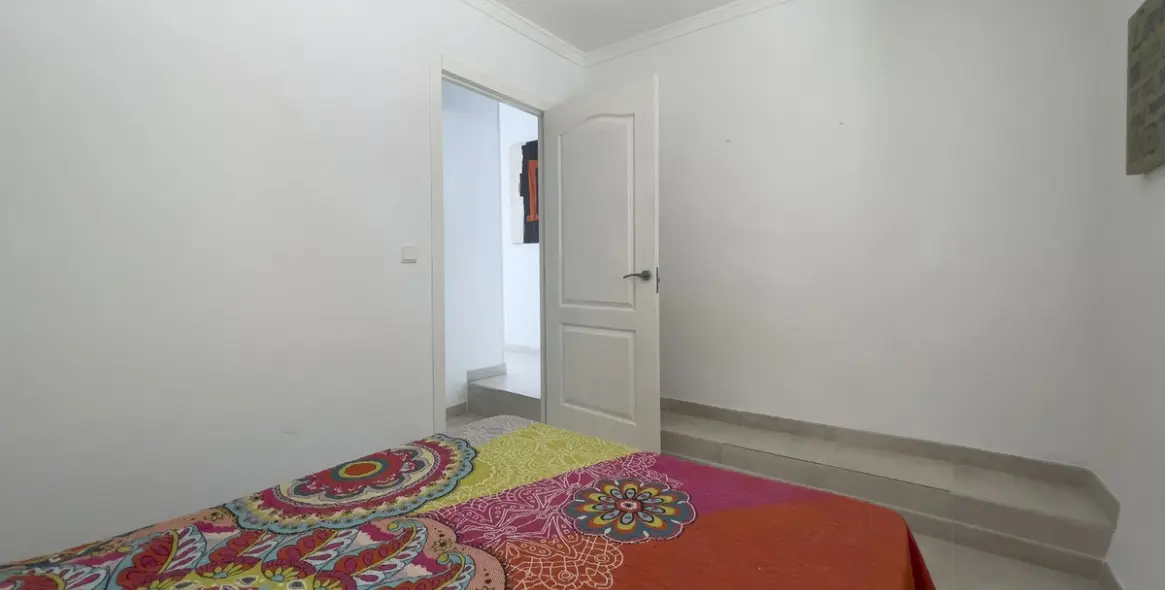 Sale of finca - cortijo in Coín 25