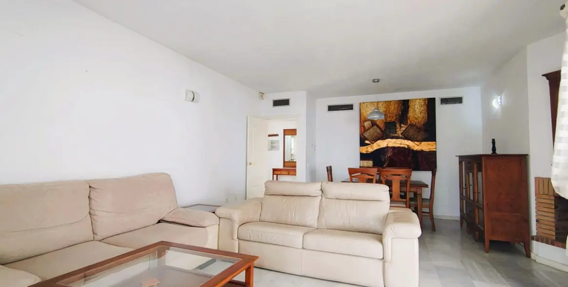 Venta de apartamento en planta media en Nueva Andalucía 7
