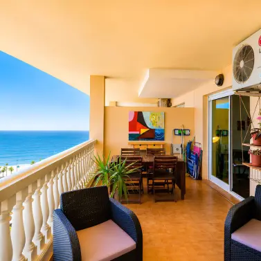 Venta de apartamento en planta media en Fuengirola