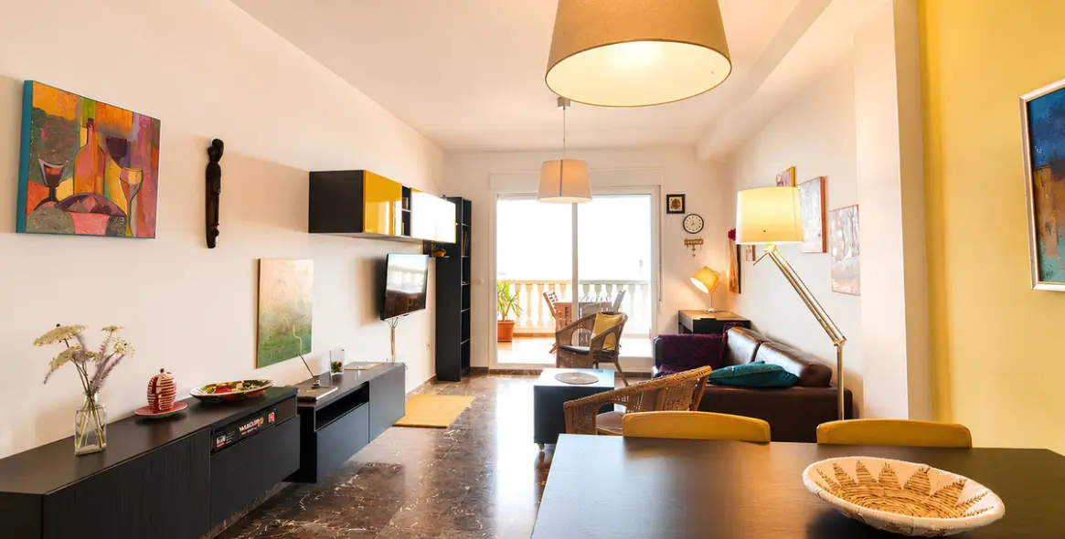 Sale of middle floor apartment in Fuengirola 13