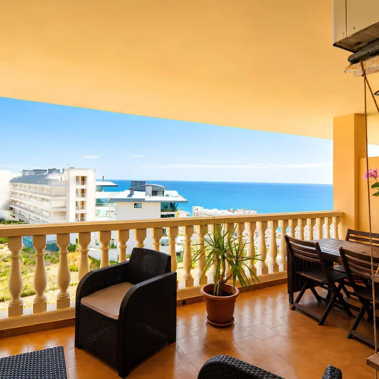 Venta de apartamento en planta media en Fuengirola