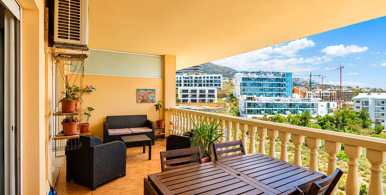 Venta de apartamento en planta media en Fuengirola 8