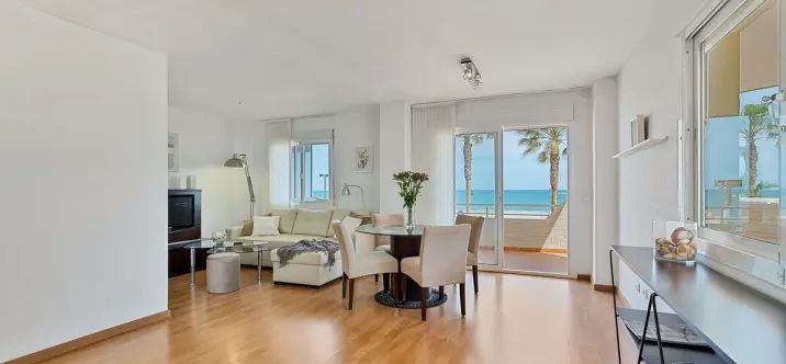 Sale of middle floor apartment in Fuengirola 4
