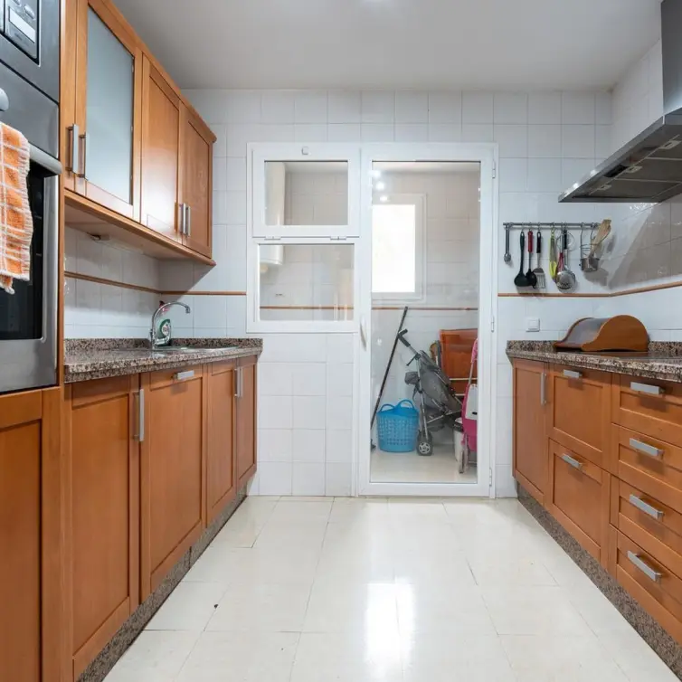 Sale of middle floor apartment in La Cala de Mijas