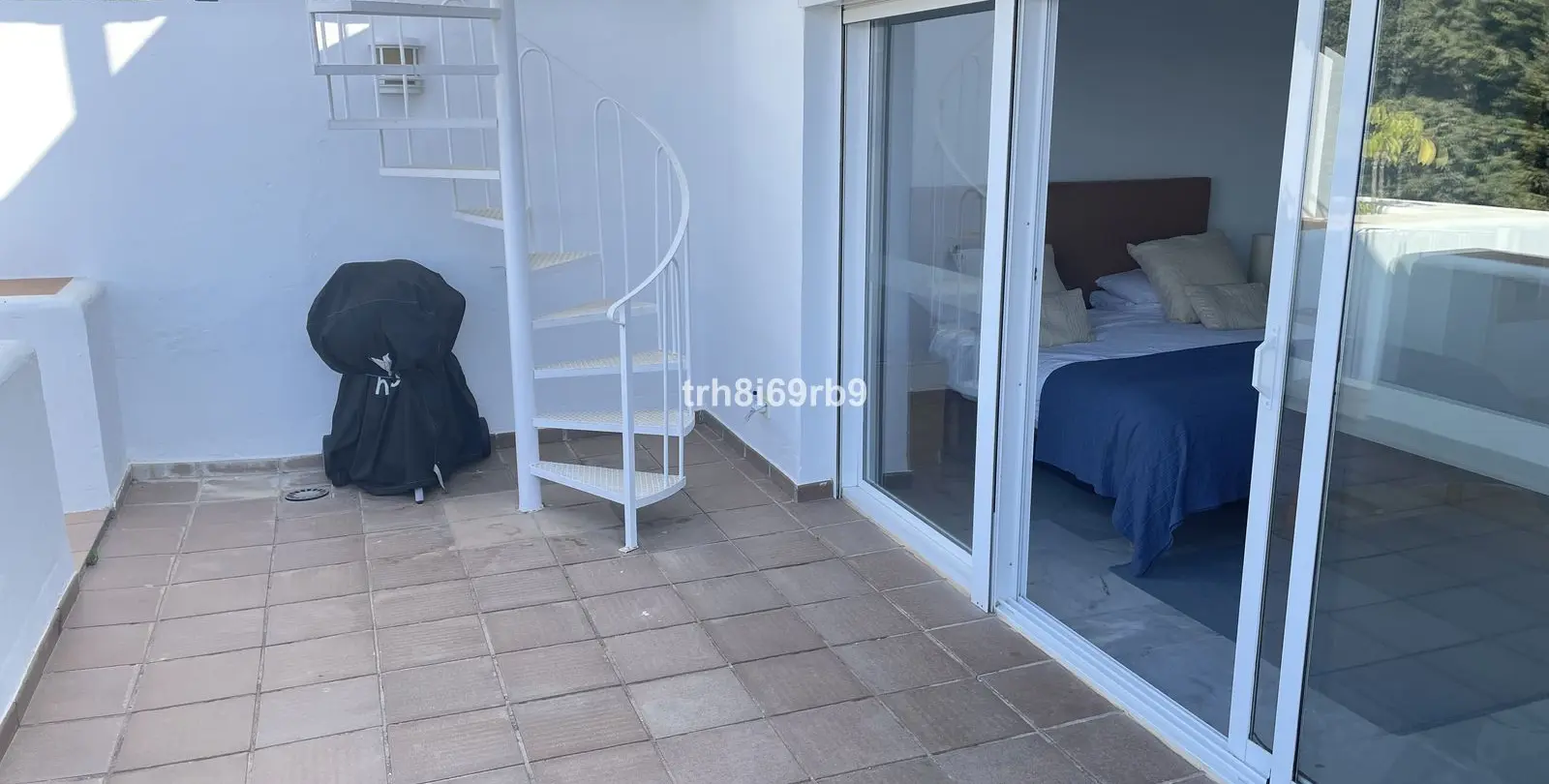 Venta de ático en Estepona 18