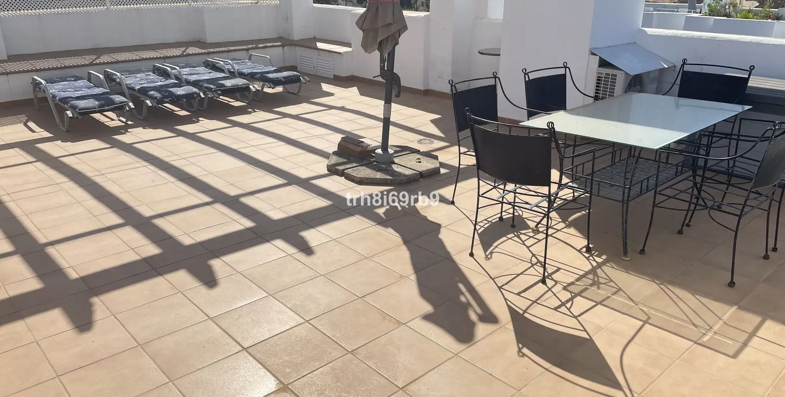 Venta de ático en Estepona 24