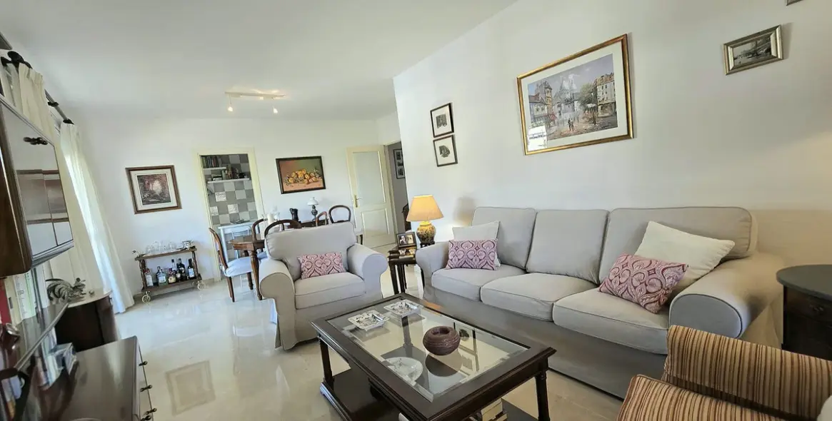 Продажа апартаментов на среднем этаже в Fuengirola 4