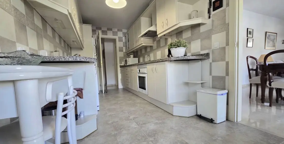Продажа апартаментов на среднем этаже в Fuengirola 6