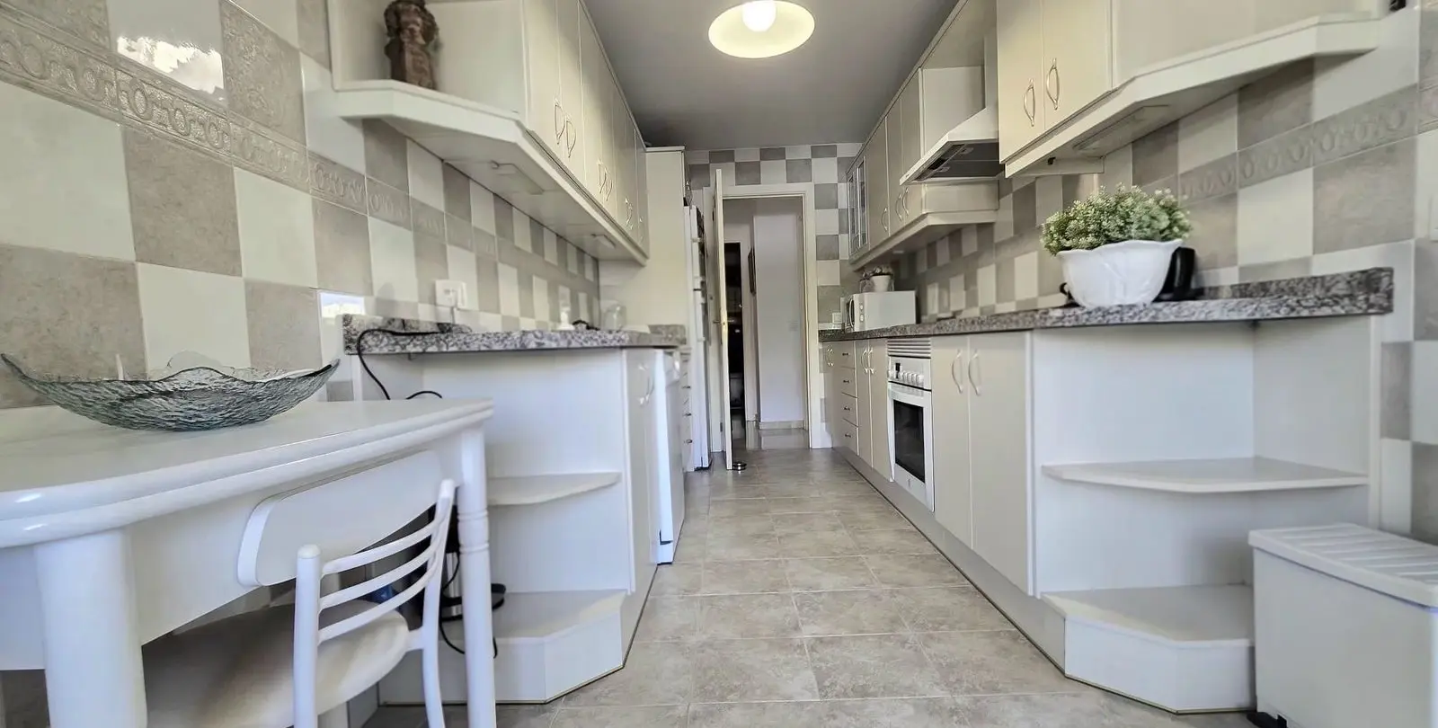 Venta de apartamento en planta media en Fuengirola 8