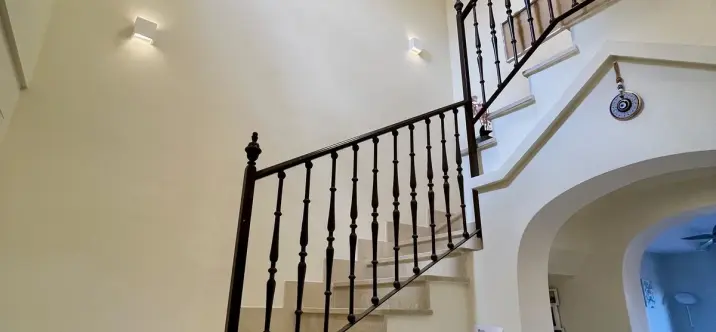 Sale of townhouse in Estepona 1