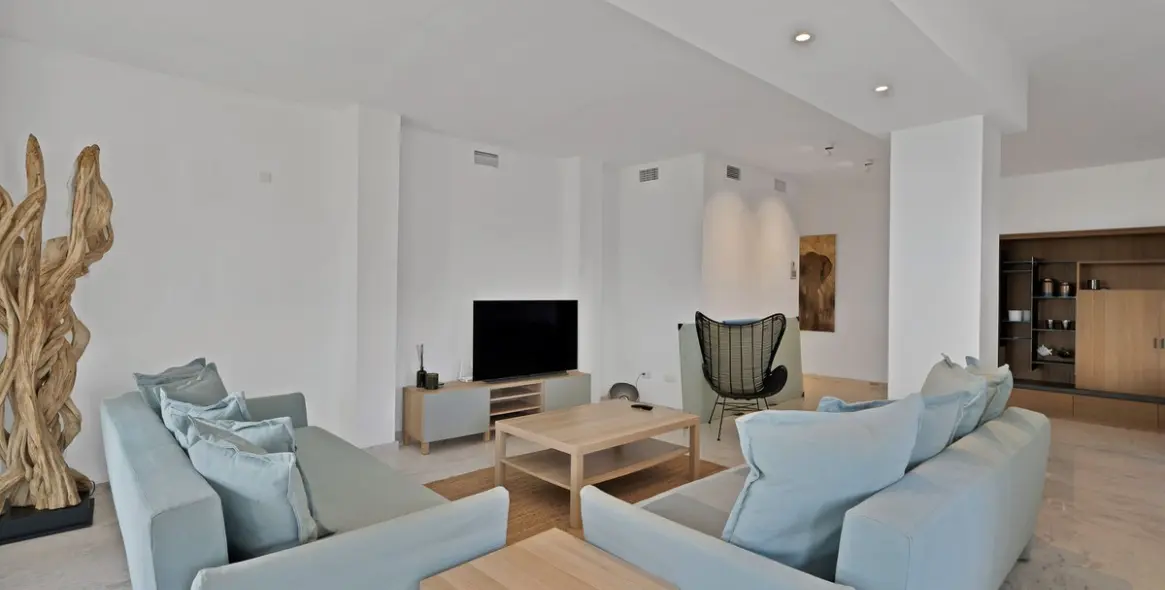 Sale of ground floor apartment in La Mairena 1