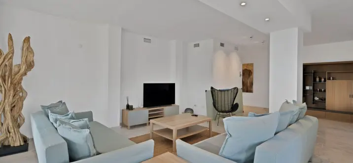 Sale of ground floor apartment in La Mairena 0