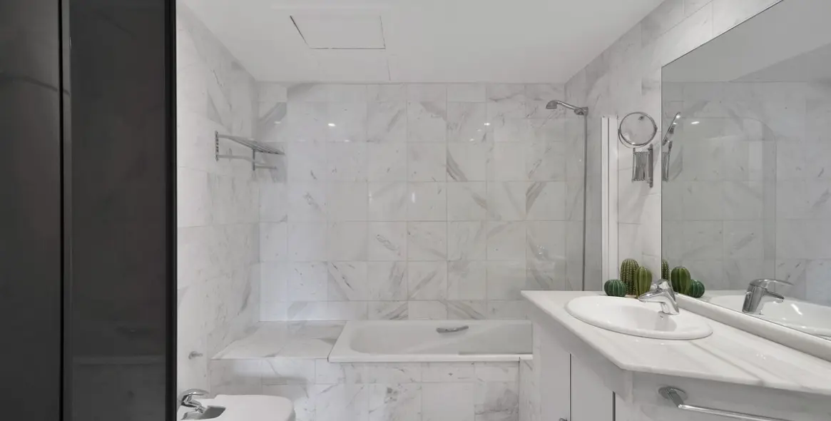 Sale of ground floor apartment in La Mairena 6