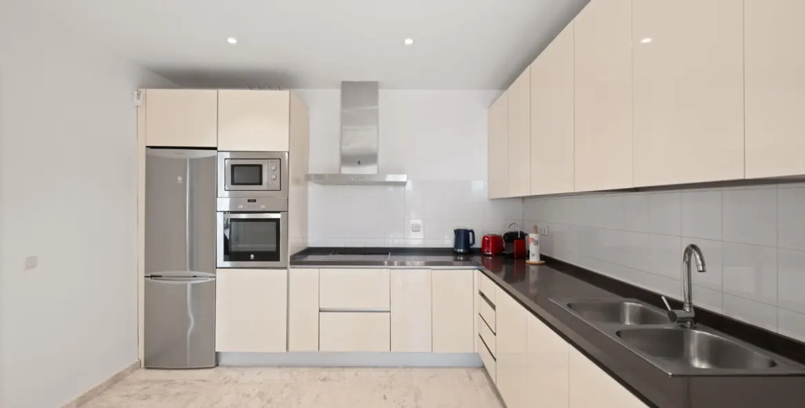 Sale of ground floor apartment in La Mairena 16