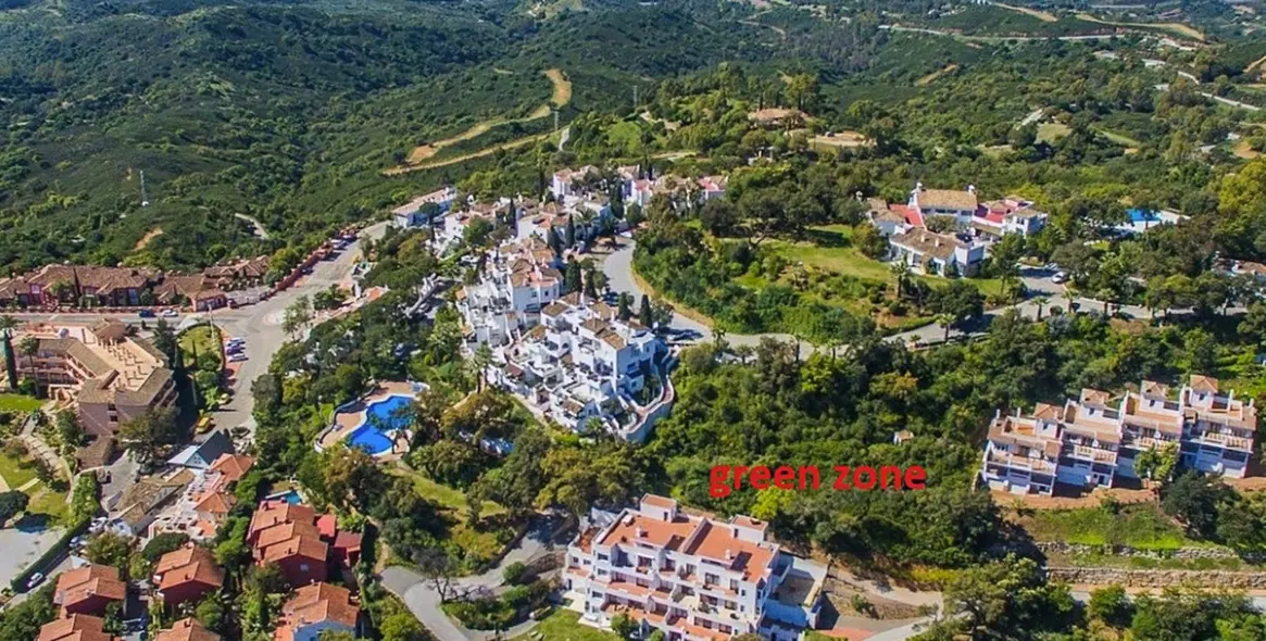 Sale of ground floor apartment in La Mairena 51