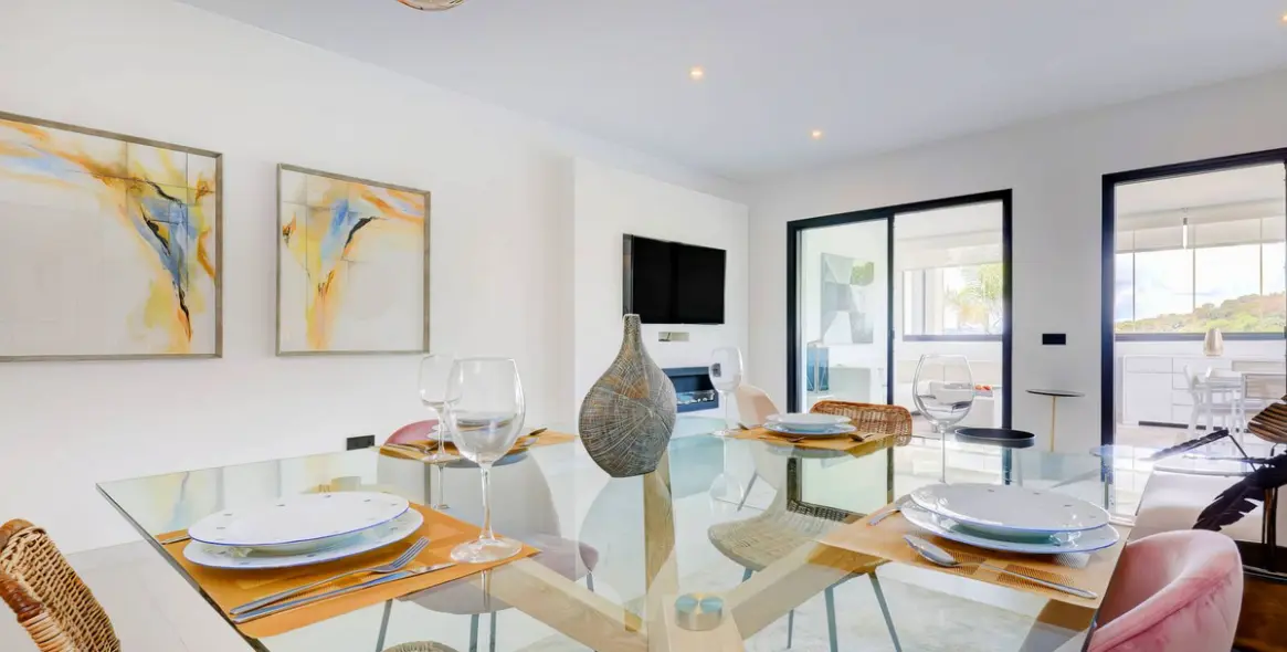 Sale of middle floor apartment in Estepona 7