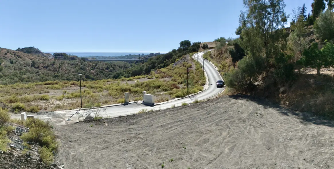 Venta de parcela residencial en Benahavís 19