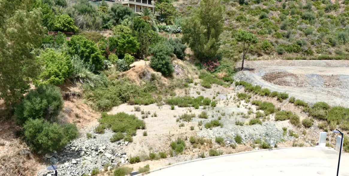 Venta de parcela residencial en Benahavís 29