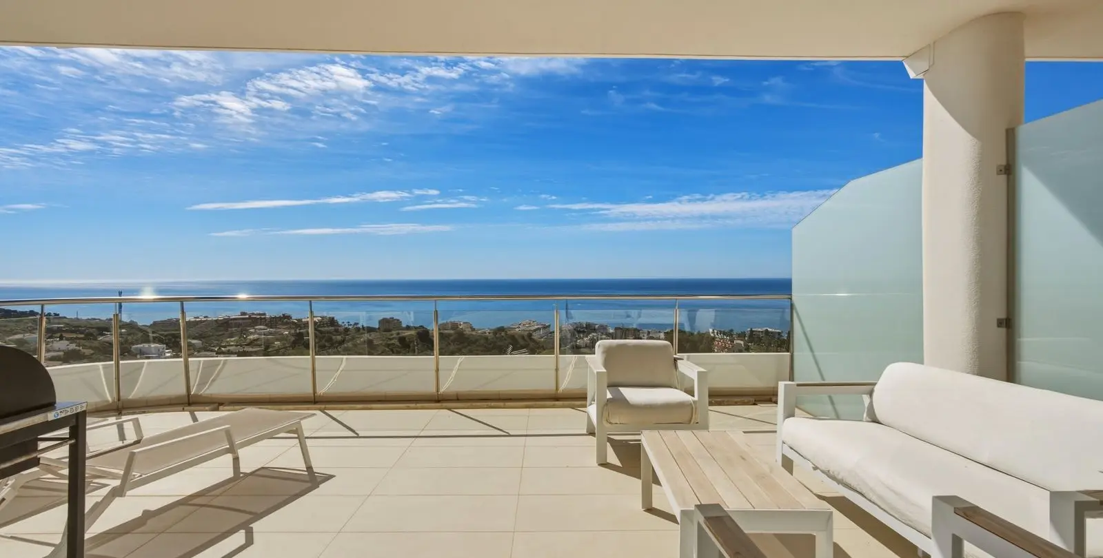 Sale of penthouse in Benalmadena Costa 8