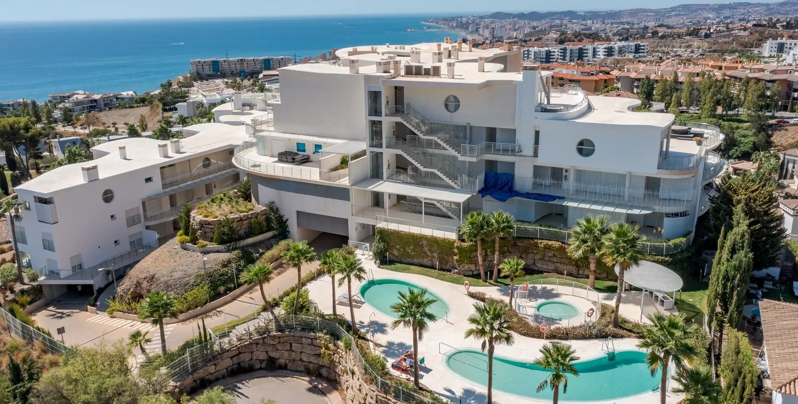 Sale of penthouse in Benalmadena Costa 25