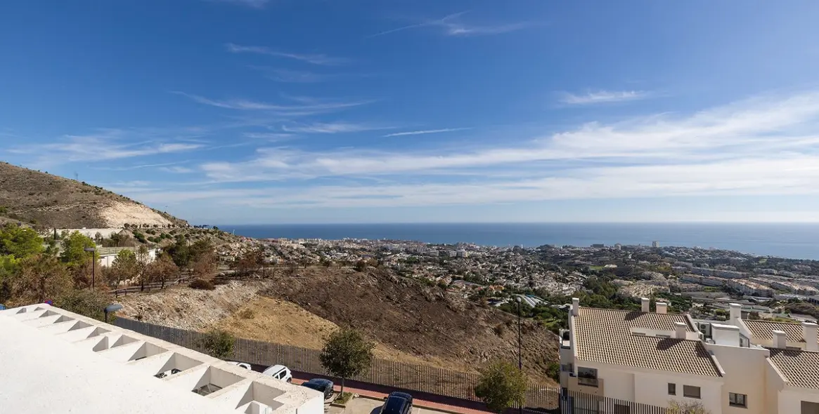 Sale of penthouse duplex in Benalmadena 13