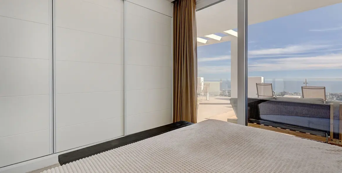 Sale of penthouse duplex in Benalmadena 35
