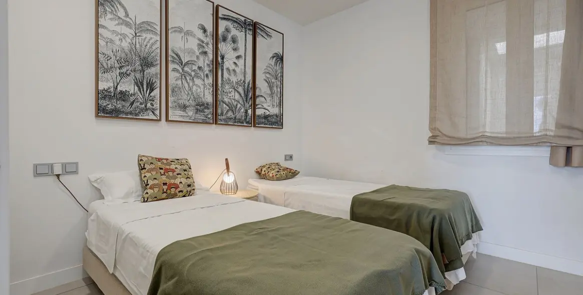 Sale of penthouse duplex in Benalmadena 37