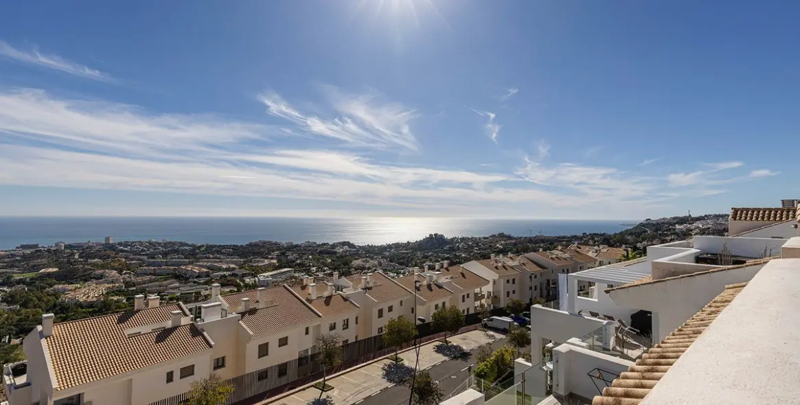 Sale of penthouse duplex in Benalmadena 69