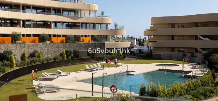 Продажа апартаментов на первом этаже в Fuengirola 3